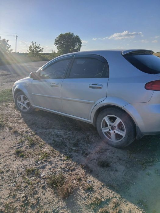 Chevrolet laketi 1.8