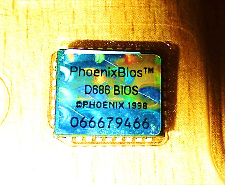 РЕДКАЯ микросхема чип BIOS, для материнки ПК, Award 2Mb (256 КБ) Flash EEPROM, в корпусе PLCC32, ФЛЭШ память, с Phoenix D686 BIOS 1998 ГОД