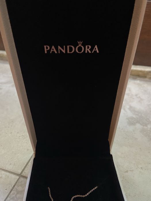 Colar da pandora e anel da one