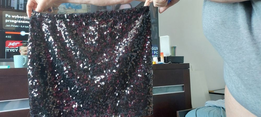 Spódnica z cekinami