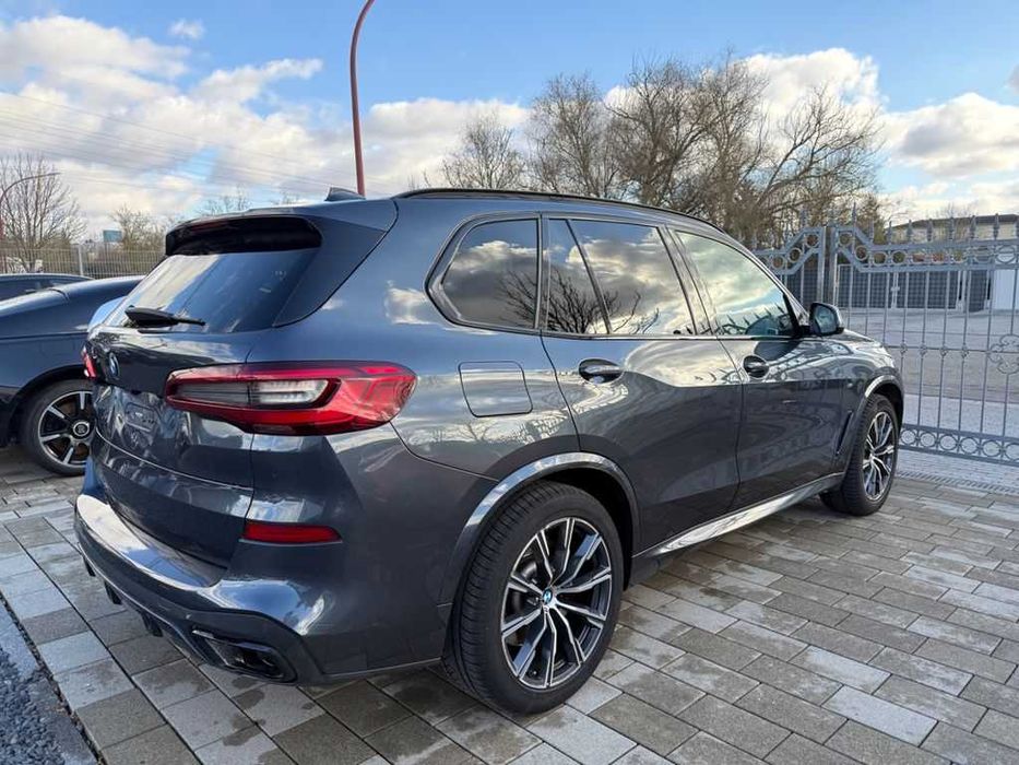 Бампер  BMW X5 G05 розборка запчастини БМВ ікс5 джи05 шрот