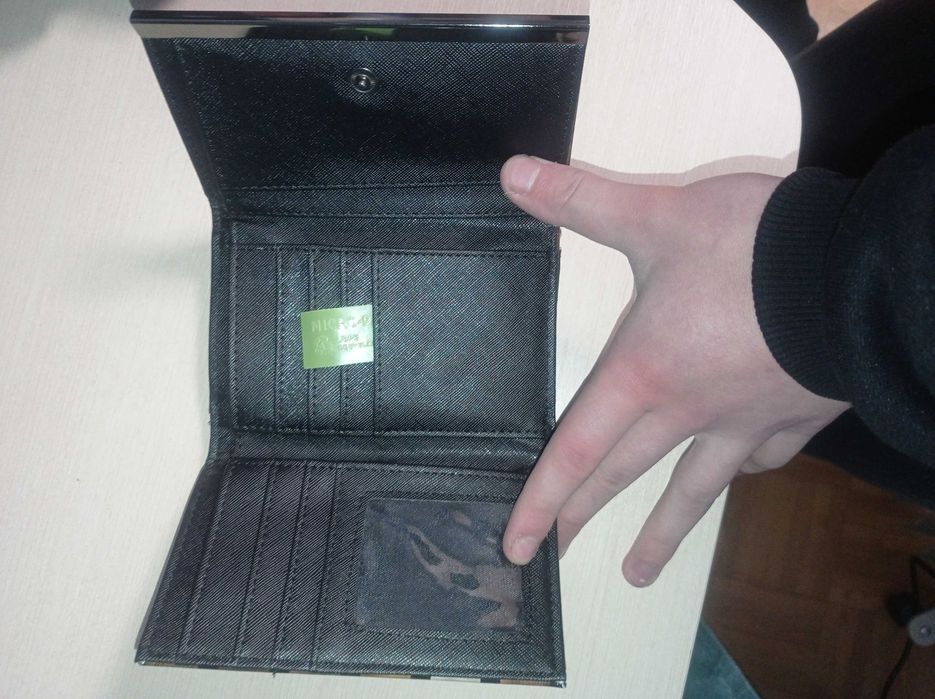 Продам кошильк магазиного стану