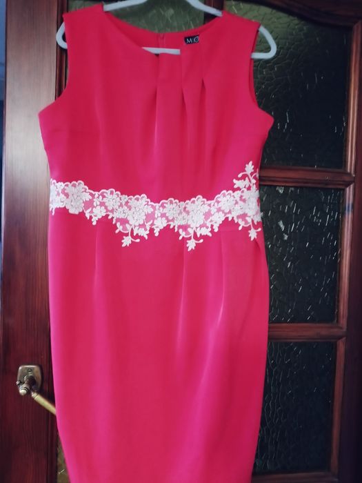 Sukienka damska prosta 48 rozowa z koronka
