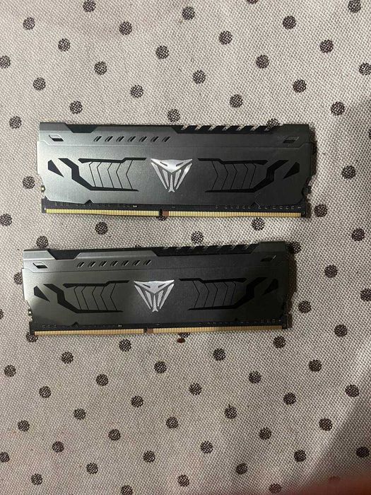 Оперативна пам'ять Patriot DDR4-3200 16384 MB