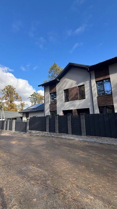 Таунхаус цегляний Центральний парк Крита парковка Газ