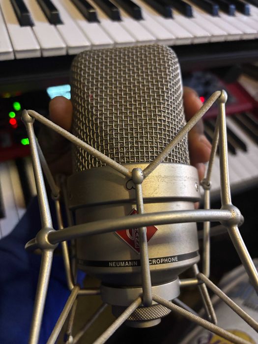 Neumann TLM 49 Microfone de diafragma grande