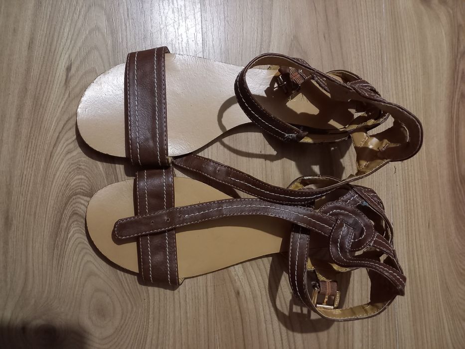 Sprzedam buty damskie