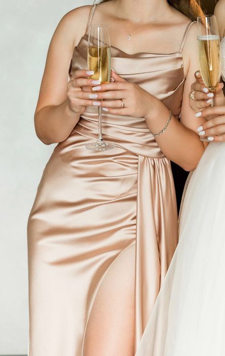 Сукня вечірка, на випускний