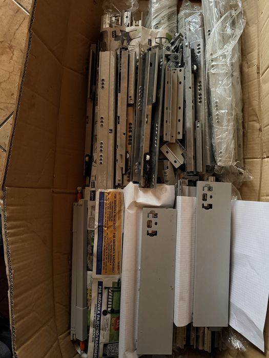 10x BLUM Tandembox + 8x Reling