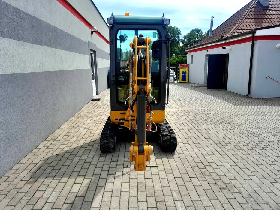 Minikoparka LOVOL FR18E2-u I 2000 kg Silnik YANMAR WYPRZEDAŻ ROCZNIKA!