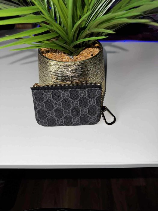 Etui na klucze / Bilonówka Gucci GG Supreme (Black/Grey)