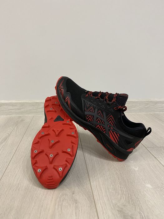 Кросівки Asics Gel-FujiSetsu 3 GTX