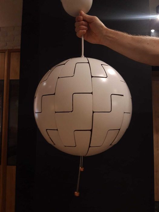 Sprzedam rozkładaną lampę w kształcie kuli IKEA PS 2014