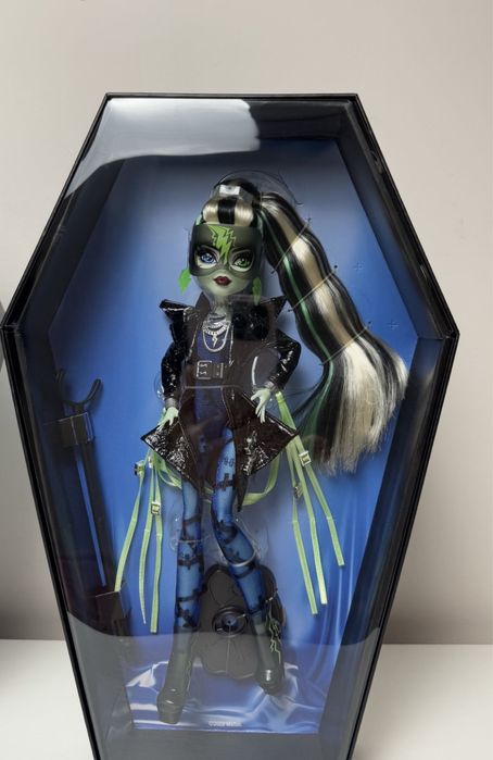 Френкі Штейн Monster High Haunt Couture Midnight Runway Frankie Stein