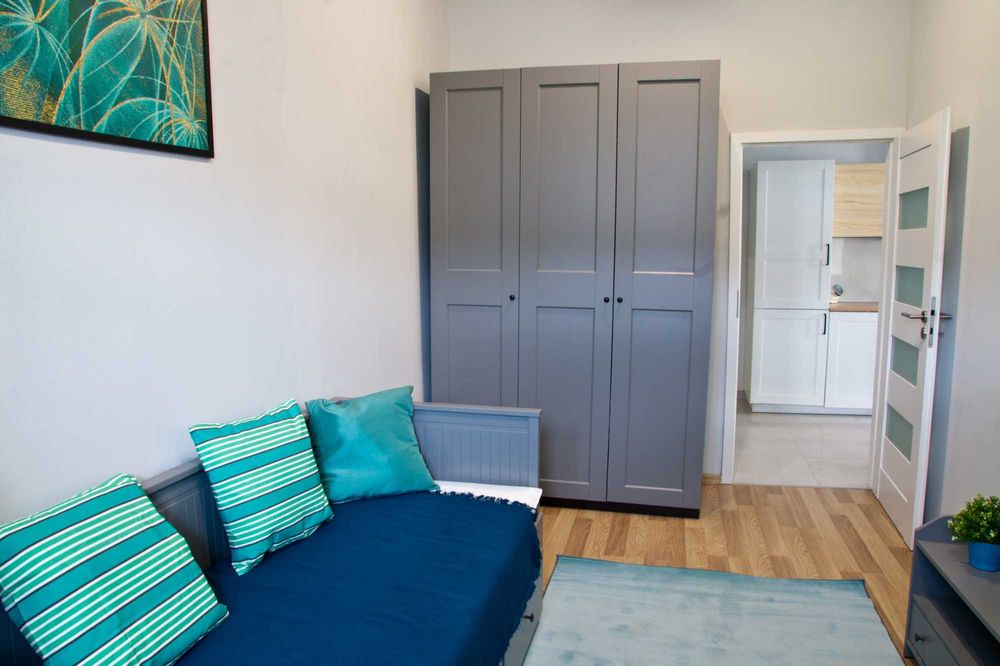 Apartament na doby w ścisłym Centrum-ul. Świętoduska- Turkusowy