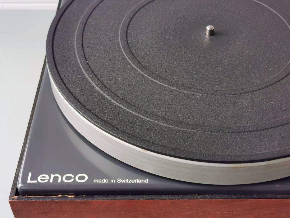 Lenco B52 - Gira discos / prato vinil