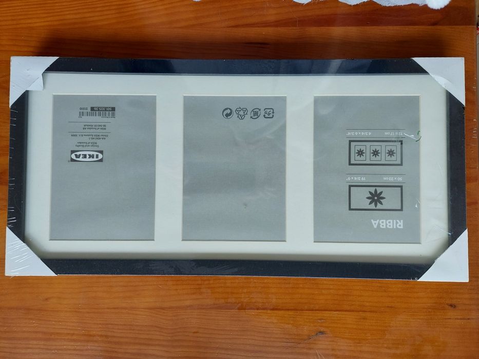 Moldura IKEA nova