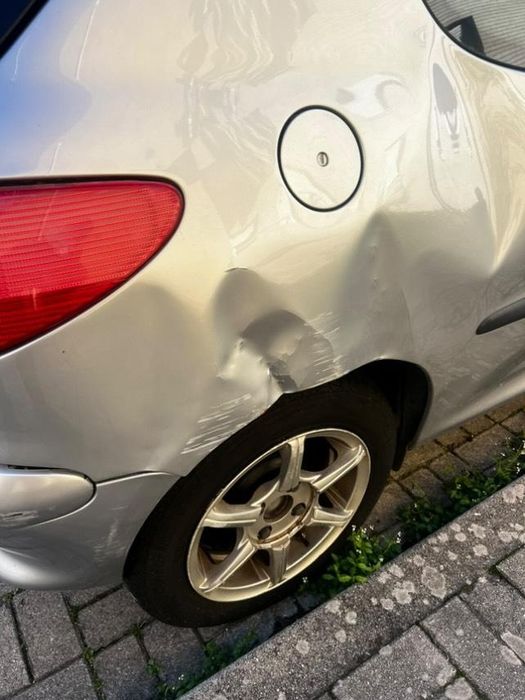 Peugeot 206 1.1 gasolina