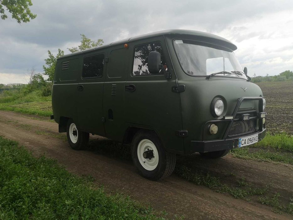 Продам  УАЗ 3909