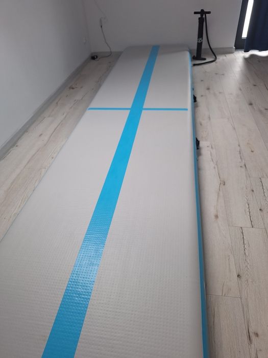 Airtrack ścieżka gimnastyczna