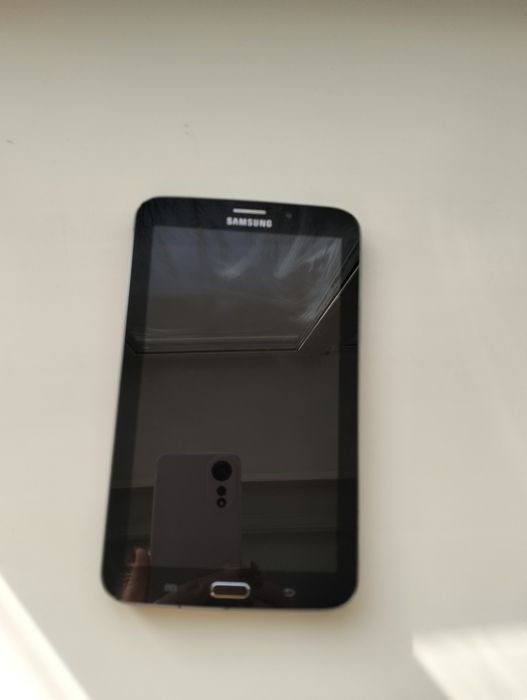 Продам планшет  samsung galaxy tab 3 lite