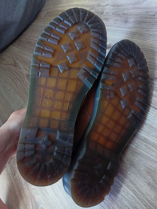 Buty Dr Martens półbuty sznurowane 26652