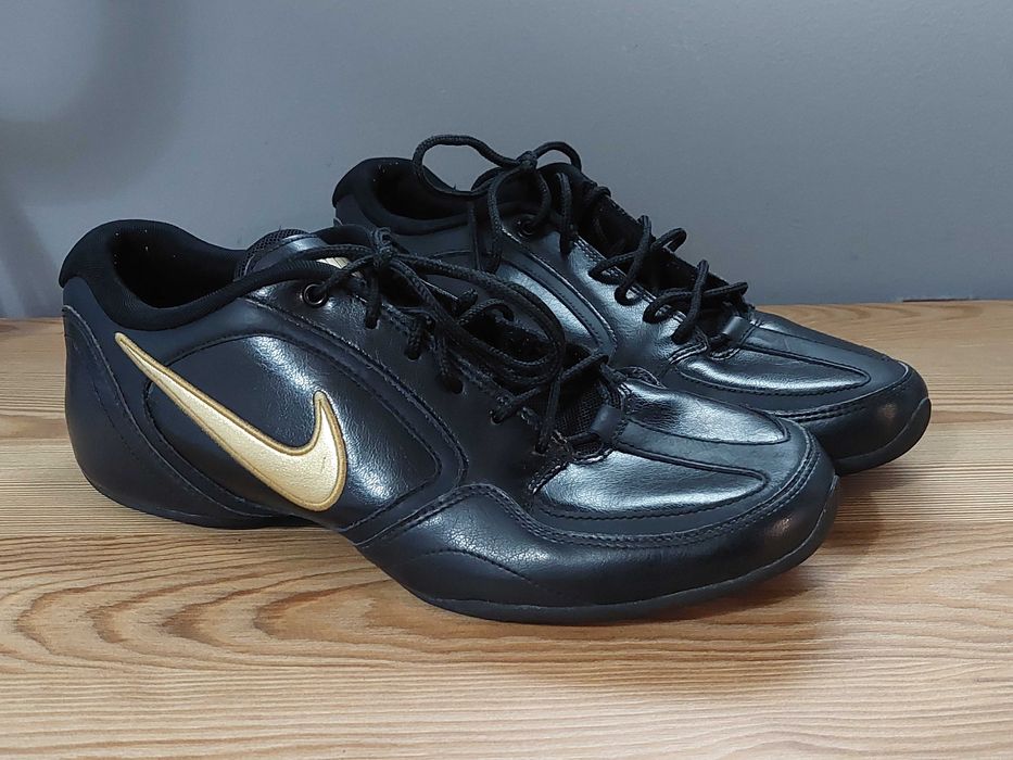 Sapatilhas / Ténis Nike N° 41 Nike preto com dourado Masculino