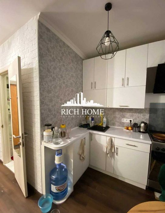 м. Нивки, Берестейська, Зеленого клину 10, продаж квартири, 2 поверх