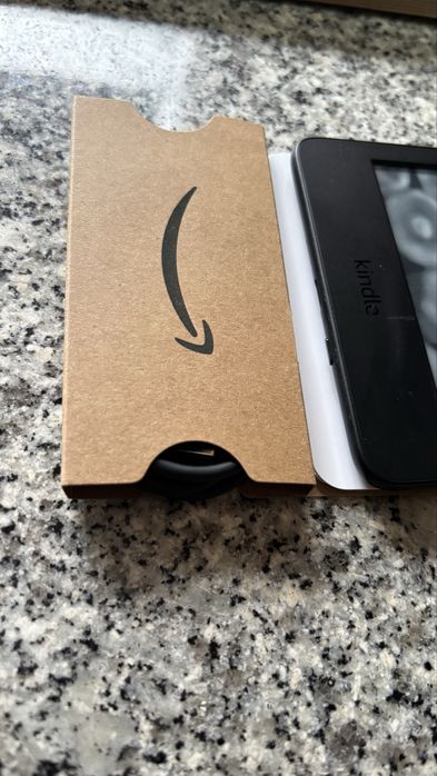Amazon Kindle 11480139126296422401