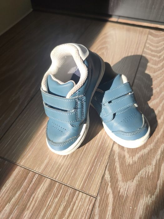 Buty dziecięce Decathlon Domyos rozm. 22