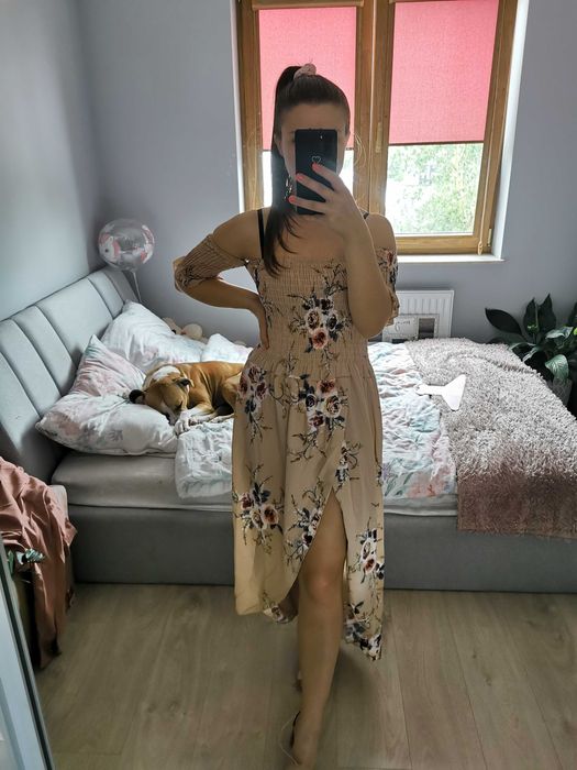 Sukienka długa na lato w kwiaty