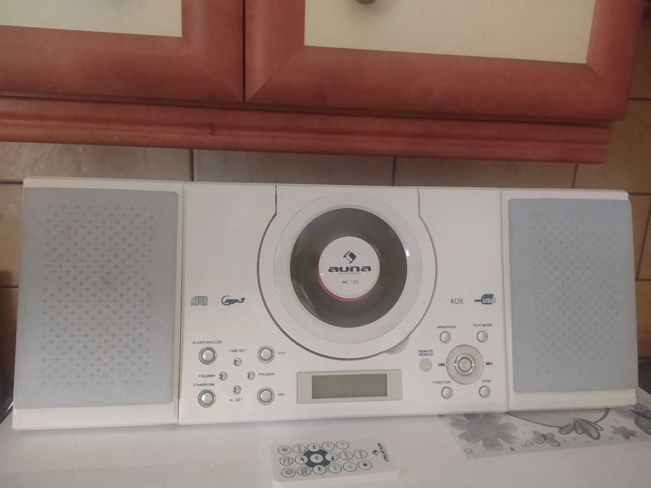 Wieża AUNA MC-120 FM, CD, USB, AUX + pilot