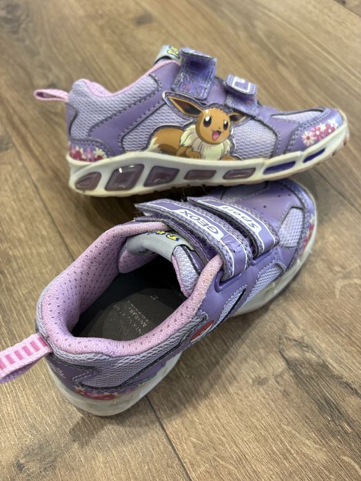 Продам Кросівки Geox