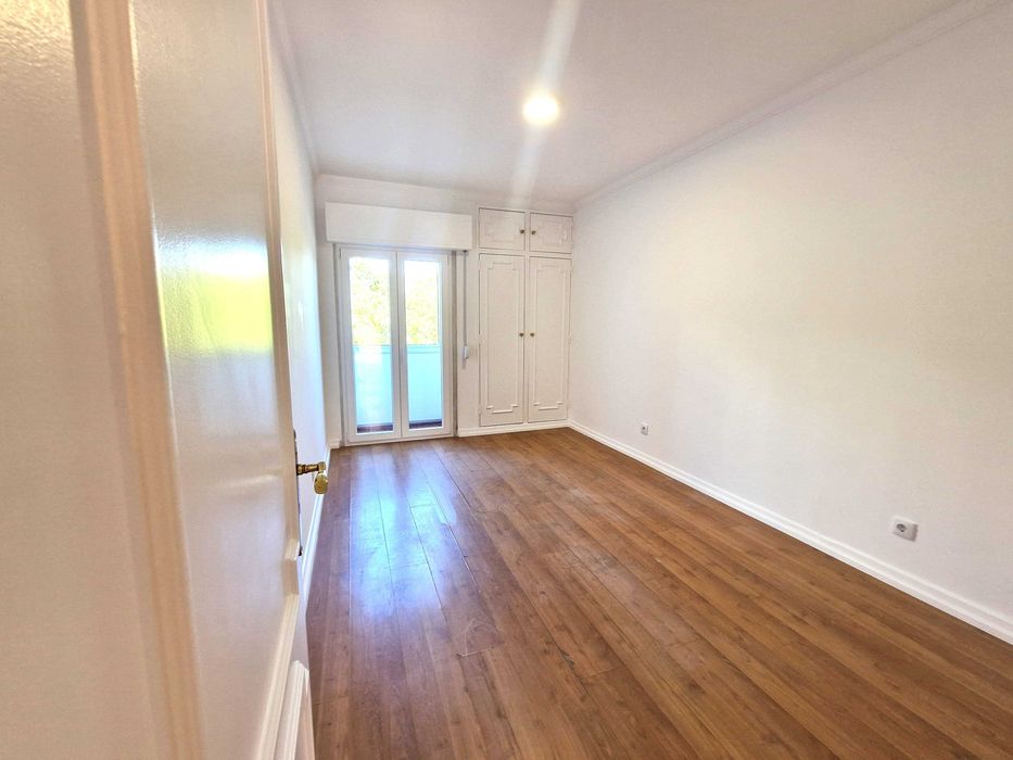 T2+1 São João Estoril