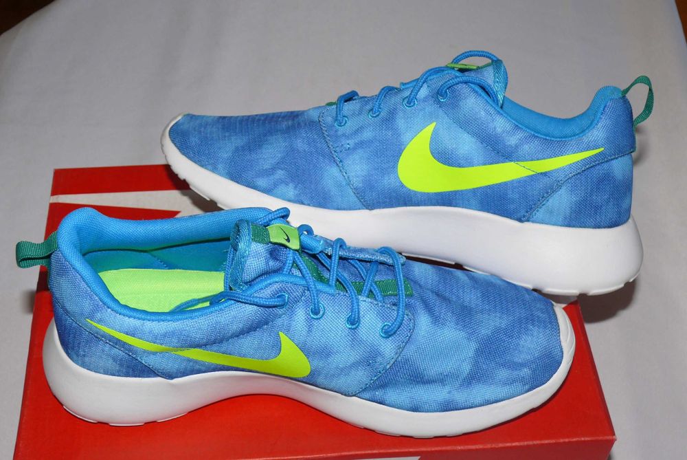 Buty męskie  NIKE ROSHERUN PRINT 655206 rozmiar  44 EU  44,5 EU