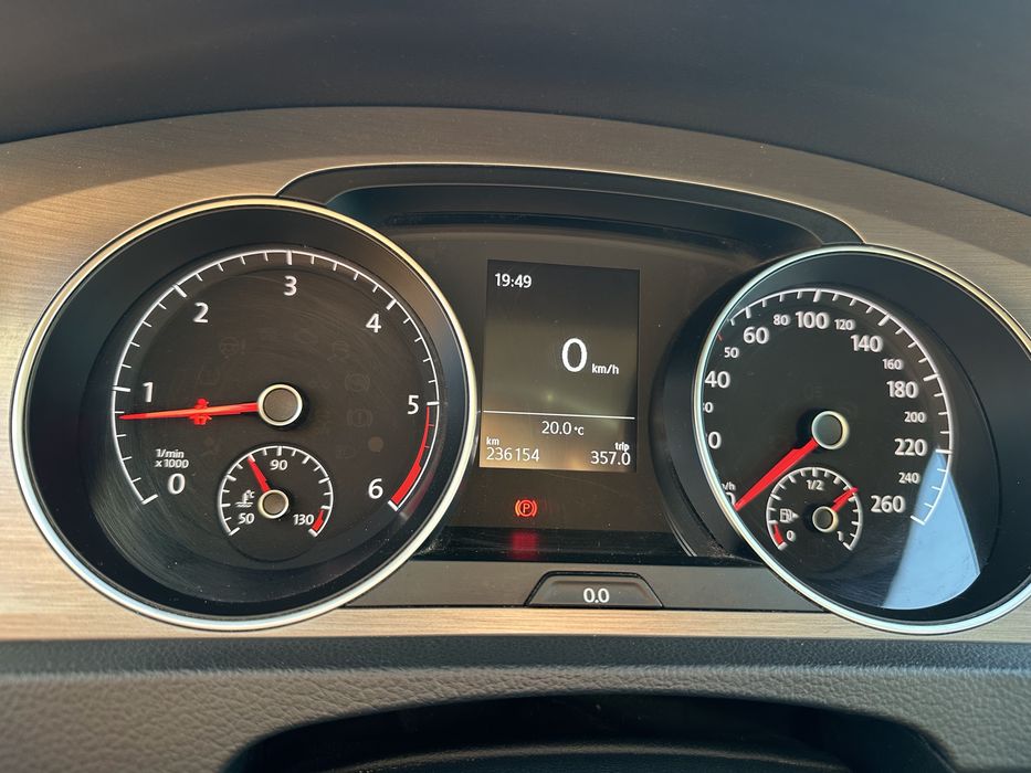 Volkswagen Golf VII VARIANT 1.6 TDI