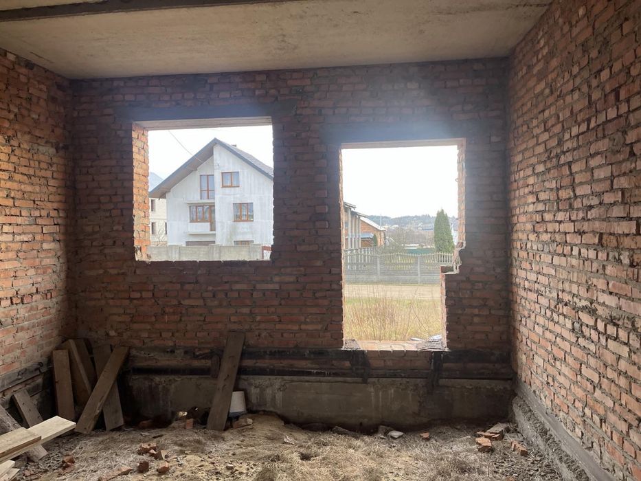 Продається будинок у смт.Шкло 20 соток