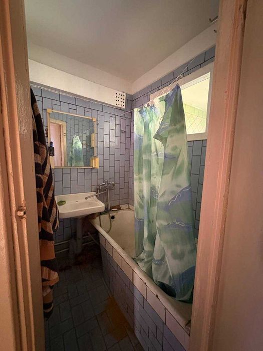 Продам 3к.квартиру м.Армейская