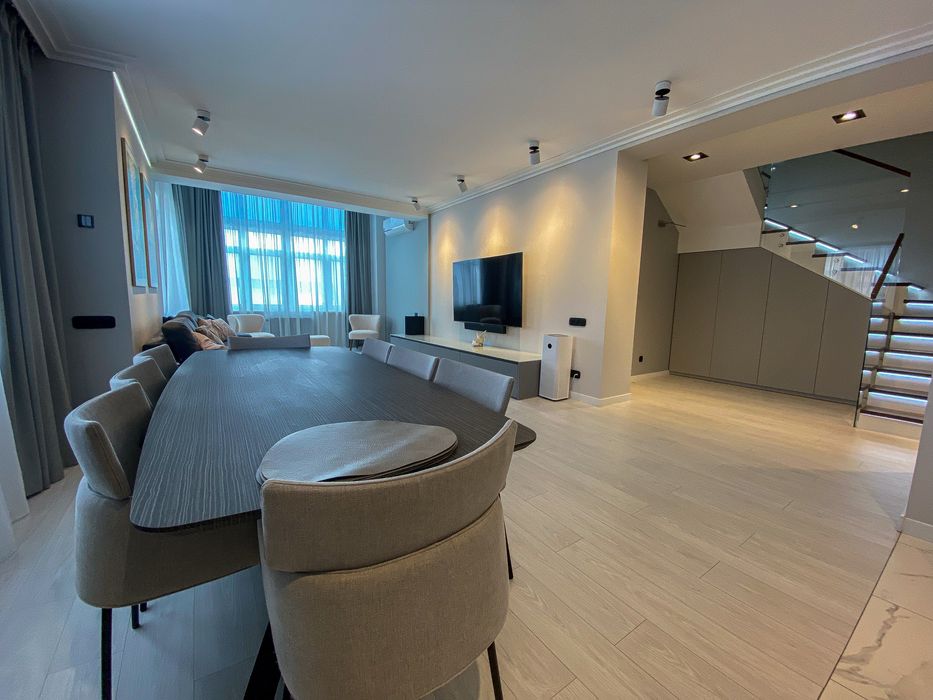 Ексклюзивна 2-х рівнева квартира DELUXE класу в закритому ЖК.