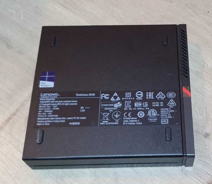 Lenovo ThinkCentre M700 - i5 6500T - 8GB DDR4 - 128GB SSD