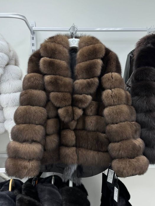 Натуральні шуби з пісця— різні кольора та розміри