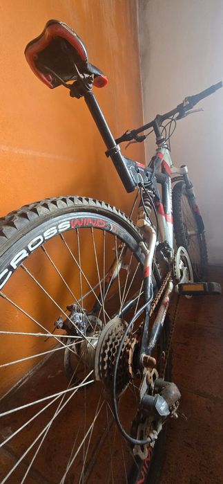 Bicicleta de montanha (MTB), Crosswind modelo 5.7