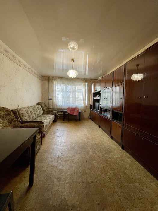 Продажа 3 ком. 1 мкрн. Левый берег