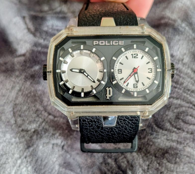 Чоловічий кварцовий годинник Police Hydra PL13076JPCL/04