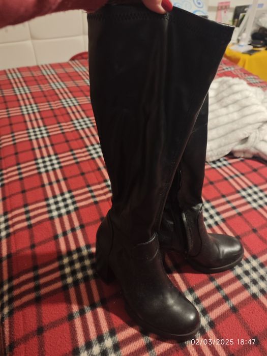 Botas pretas n°36