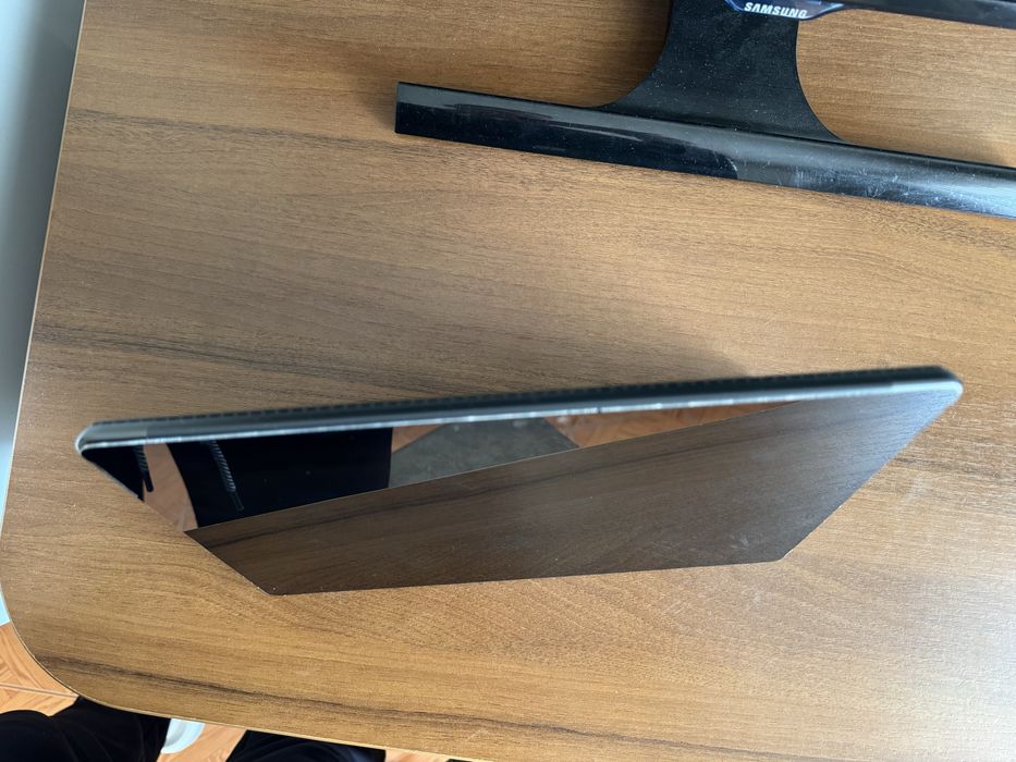 Surface pro 8 8/128 3к екран 120 hz (не працює сенсор)