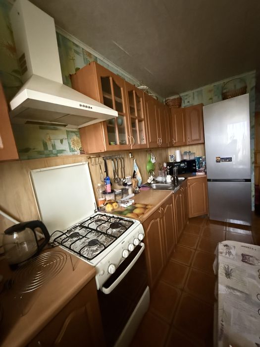 Продам 3-кімнатну квартиру