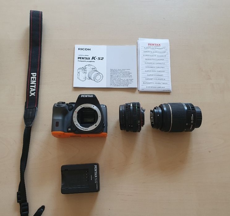 Pentax K-S2 w zestawie 2 obiektywy