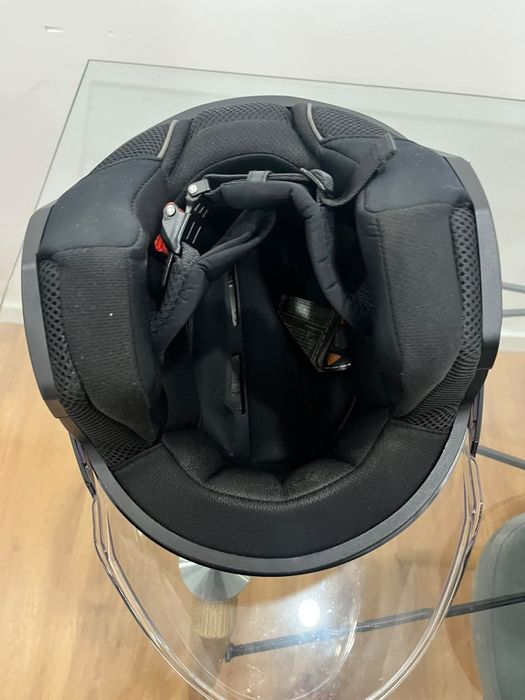 Capacete L52 praticamente novos
