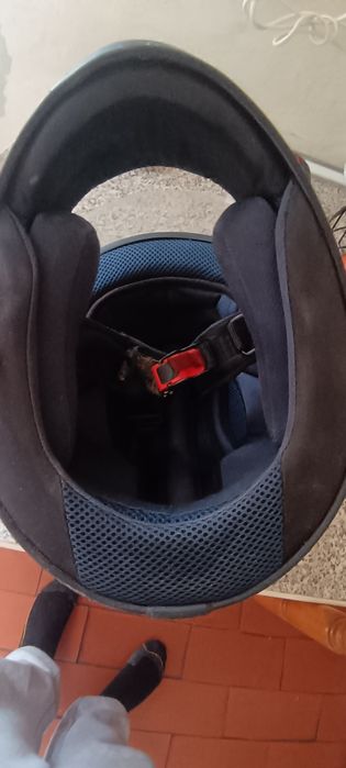 Capacete de mota AGV